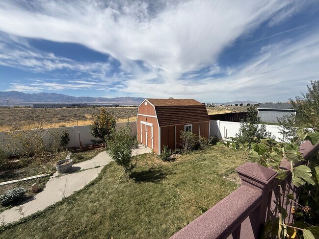 Building Photo - 454 S 980 W