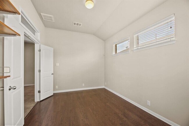 Building Photo - 13813 Turkey Hollow Trail