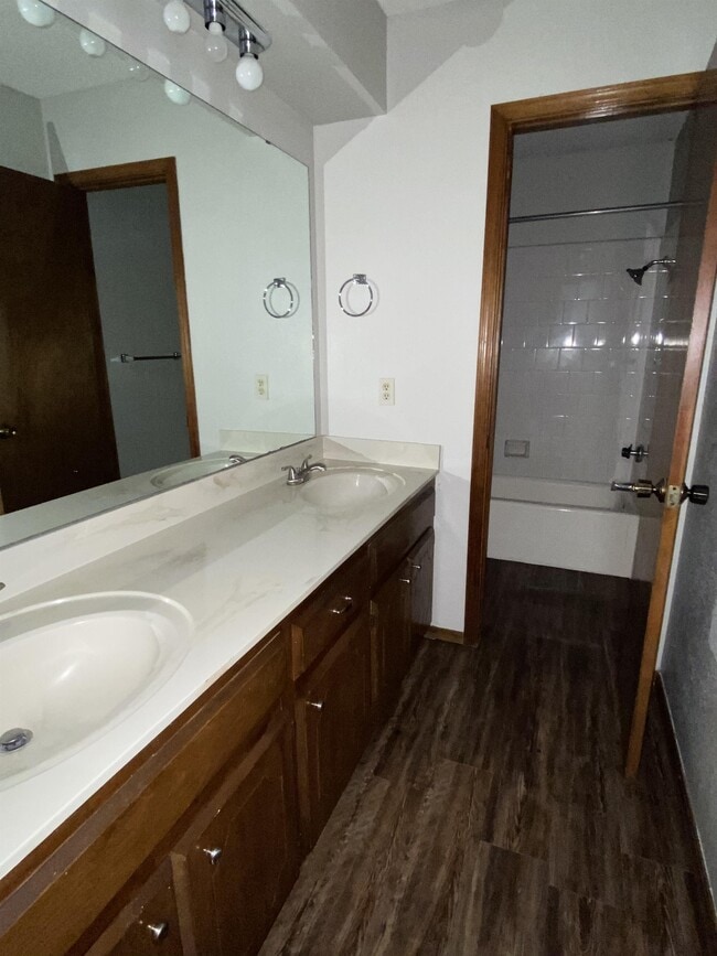 Building Photo - 541 NW 170th St