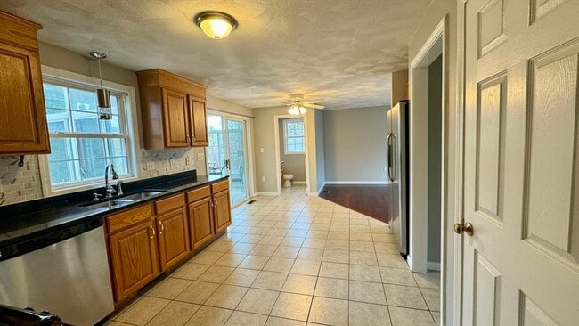 Building Photo - 1 Mauriello Dr