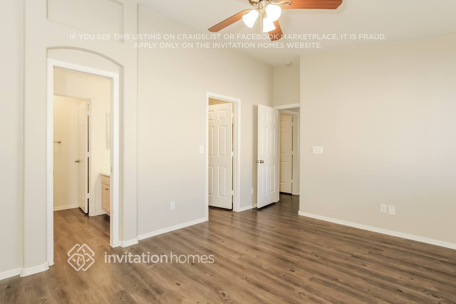 Building Photo - 2602 E Helena Dr