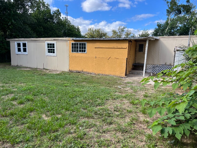 Building Photo - 3475 Populatic St