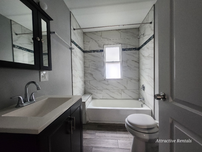 Building Photo - 1316 Otto Blvd