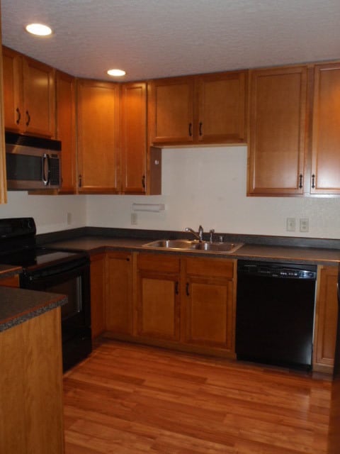 Building Photo - 2342 Burlington Ave