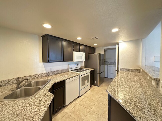 Building Photo - Finisterre Condo