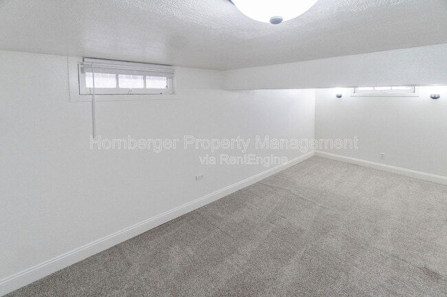 Building Photo - 4614 N Whitehouse St