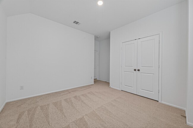 Building Photo - 3808 Moss Hl Rd