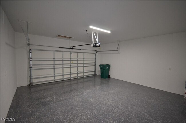 Building Photo - 8581 Agate St