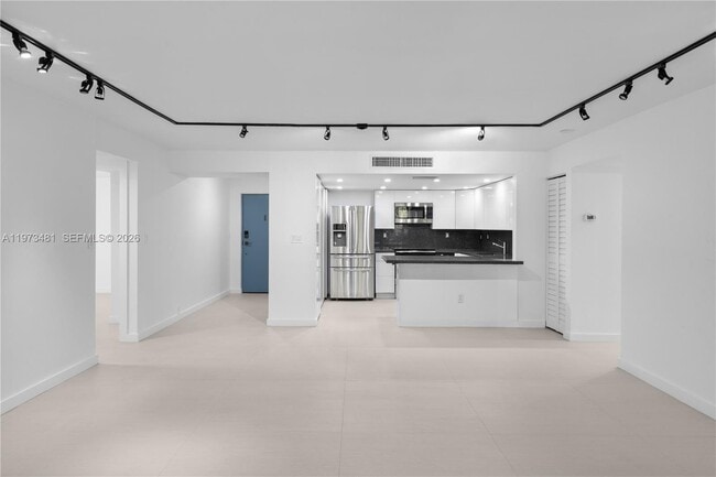 Building Photo - 101 Ocean Ln Dr