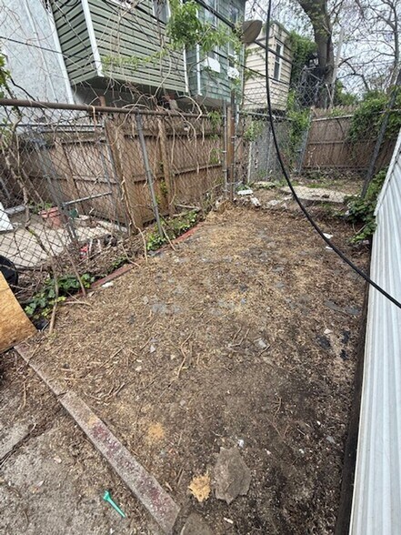 Building Photo - 1706 N 25th St