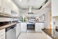 Building Photo - 4070 Tivoli Ct