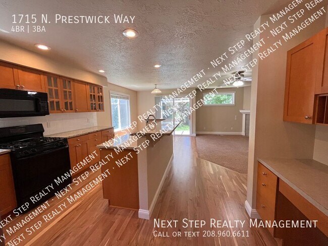 Building Photo - 1715 N Prestwick Way