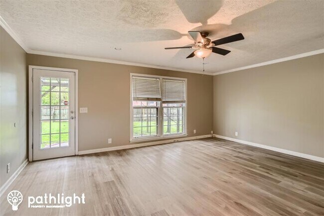 Building Photo - 100 Yorkside Pl