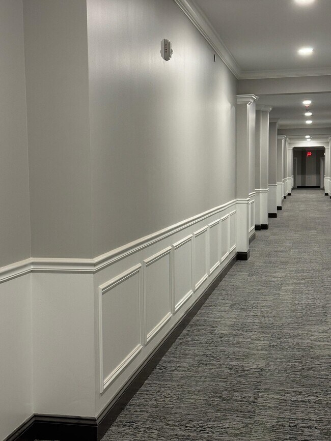 Building Photo - 74 Rockingham Rd