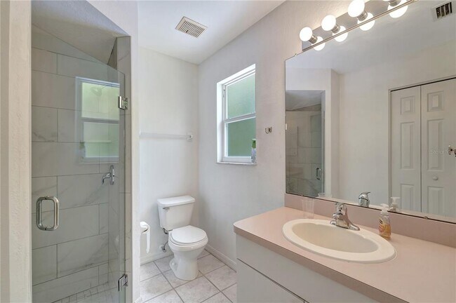 Building Photo - 2579 Oracle Ln