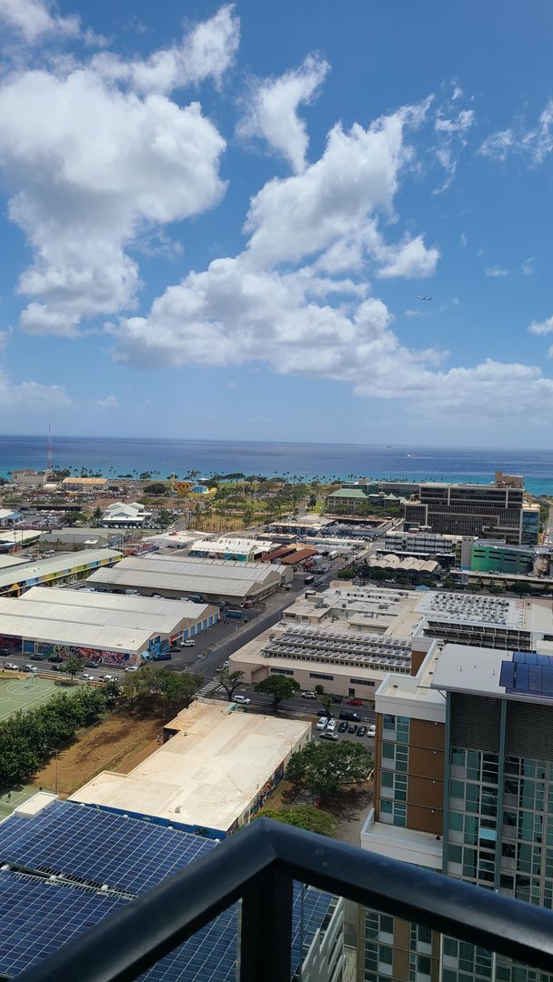 Building Photo - Brand New Kakaako Ililani Condo 2 bedroom ...