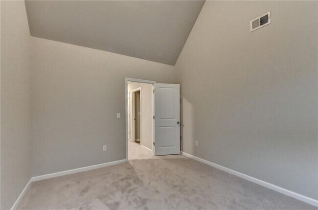 Building Photo - 461 Paxton LN