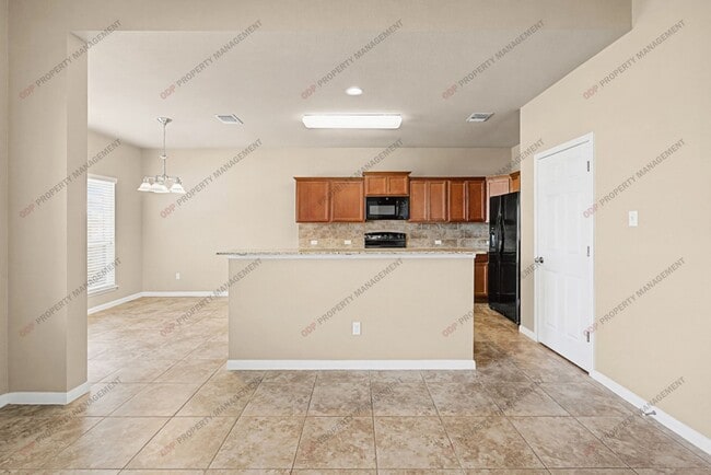 Building Photo - 8108 Honeysuckle