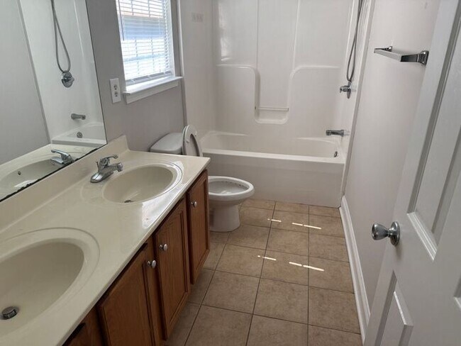 Building Photo - Nice Kannapolis home! nice 3 Bedroom, 2 Bath House