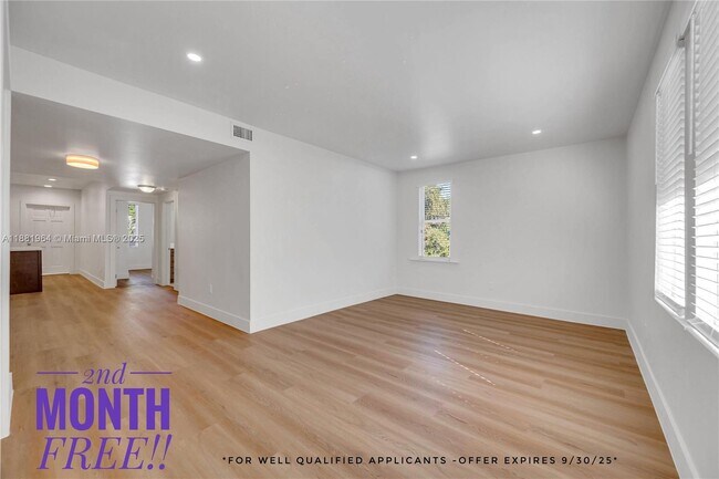 Building Photo - 893 NE 81st St