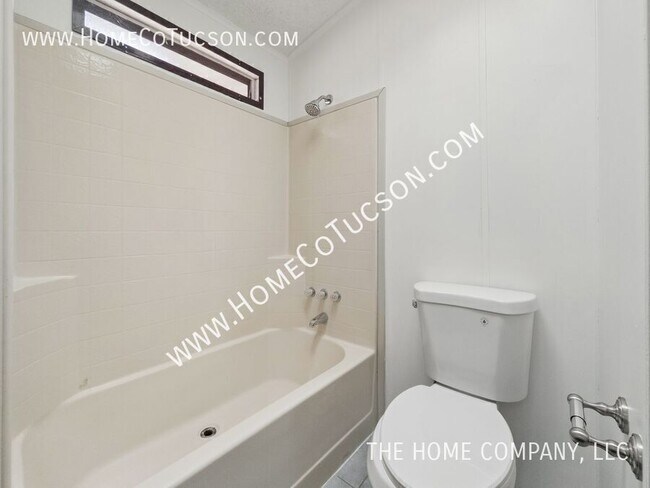 Building Photo - 12151 W Blue Quail Pl