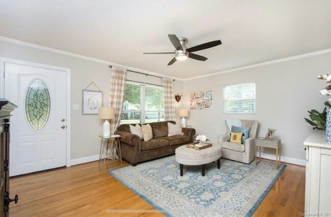 Building Photo - 1322 Tarrington Ave