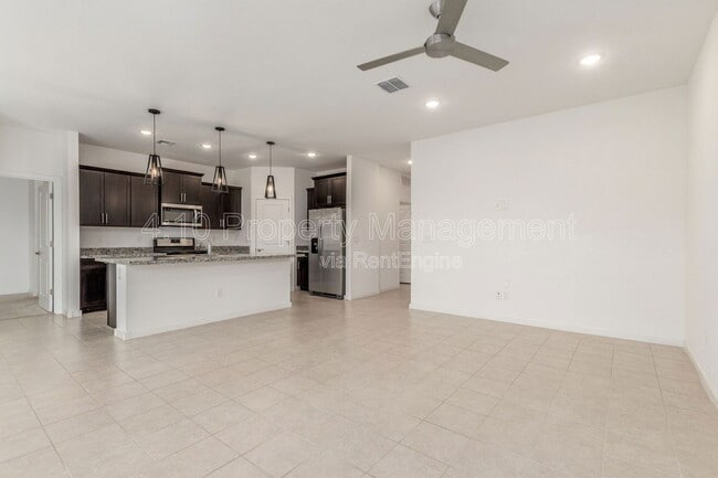 Building Photo - 35395 W Catalan St