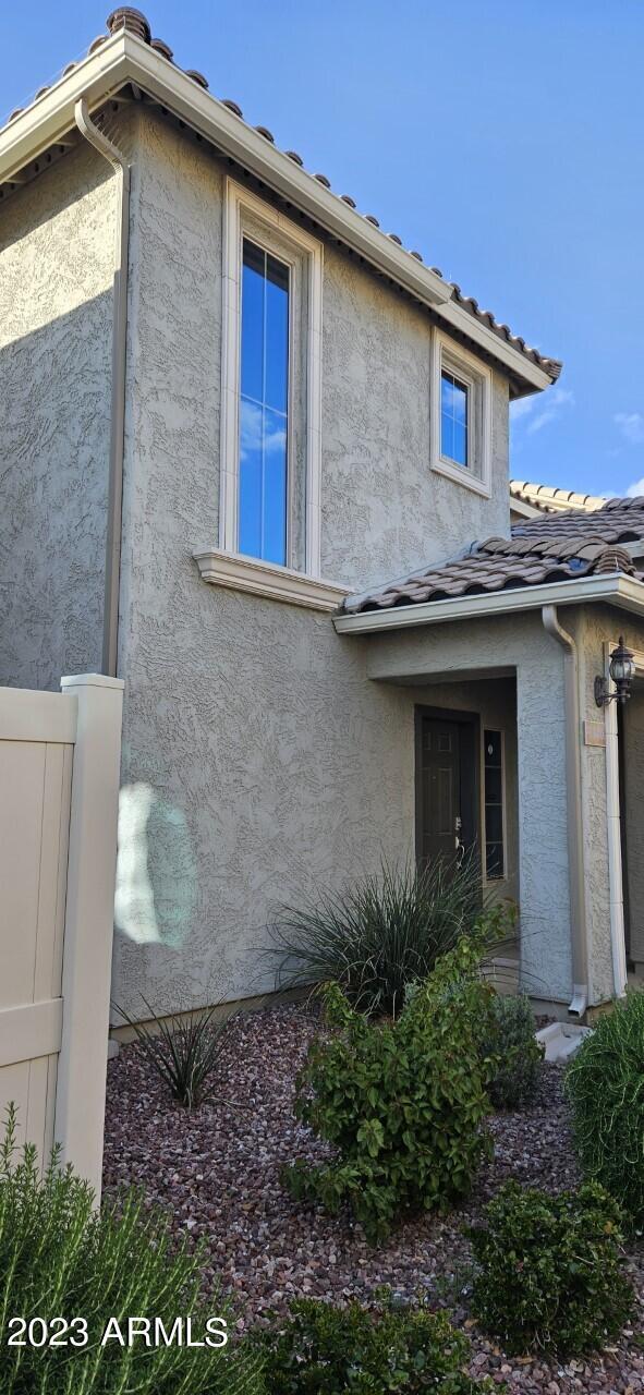 Building Photo - 2140 Scully Dr