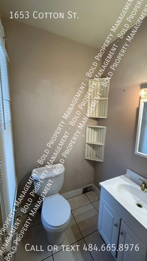 Building Photo - 1653 Cotton St