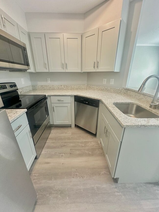 Building Photo - 1Bd/1Ba in Austin, TX! AVAILABLE MID OCTOB...