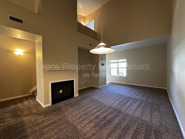 Building Photo - 5800 N Tower Dr