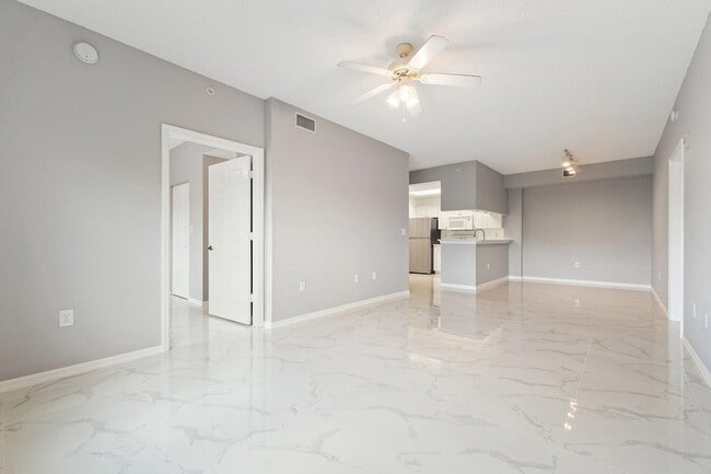 Building Photo - 2917 Tuscany Ct