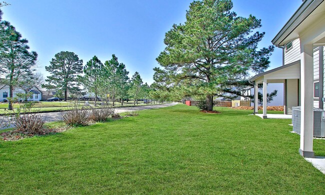 Building Photo - Near Lake Conroe 3 Bedroom 2.5 Bathroom