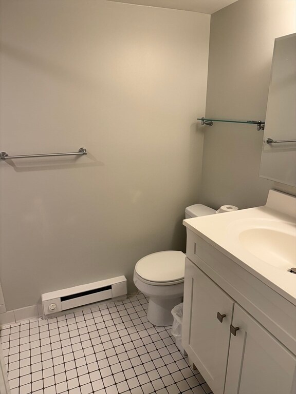 Building Photo - 125 Pleasant St