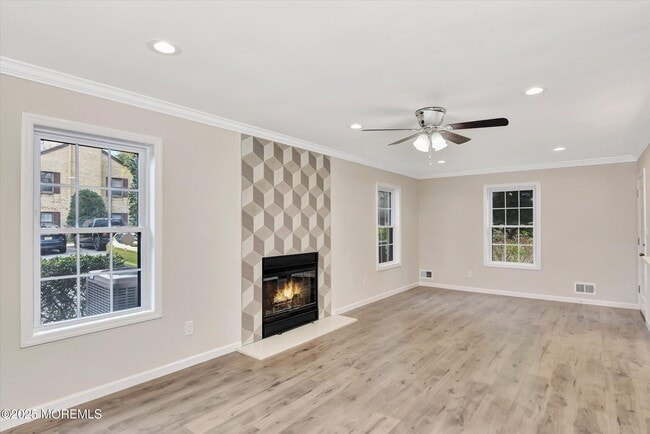 Building Photo - 1508 Wellington Pl