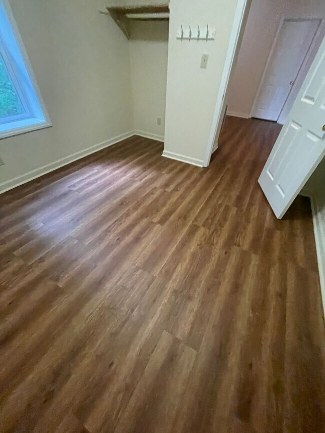 Building Photo - morri248