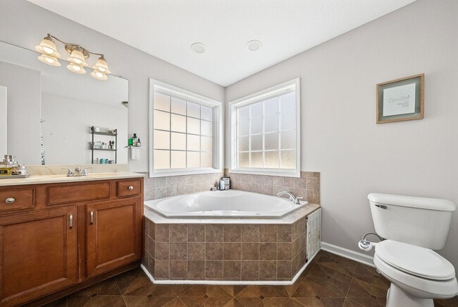 Building Photo - 2499 Old Timber Ct