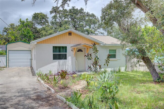 Primary Photo - 1160 Sunset Point Rd