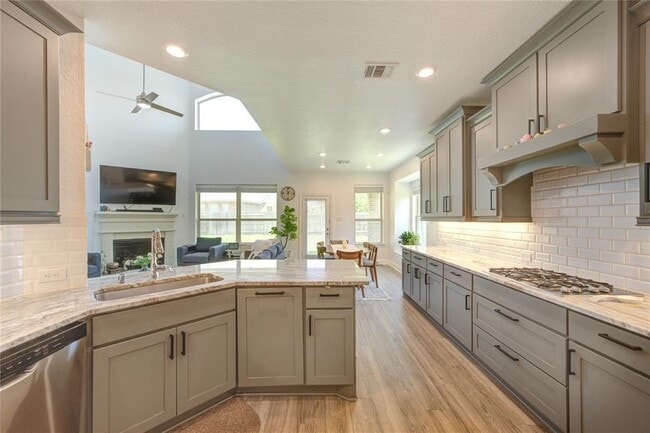 Building Photo - 2415 Flowering Brook Ln