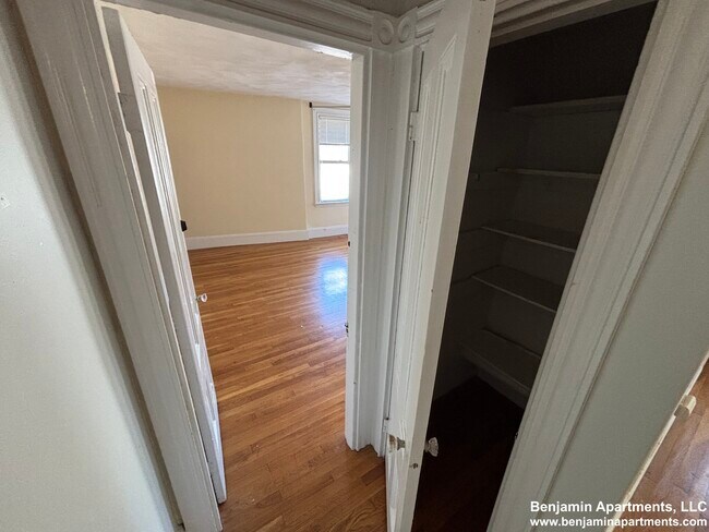 Building Photo - 236 Cypress St