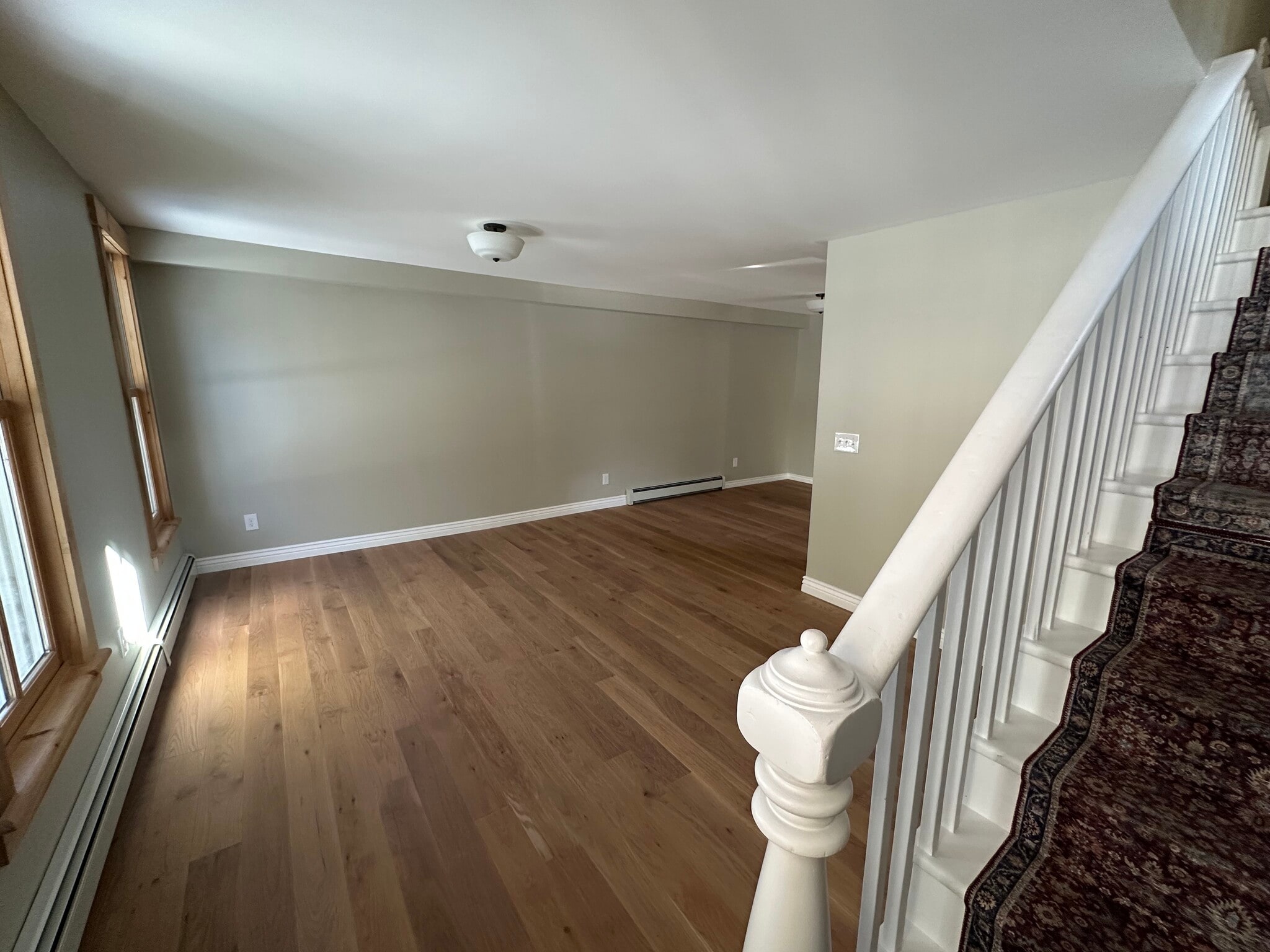 Building Photo - 900 Rose St