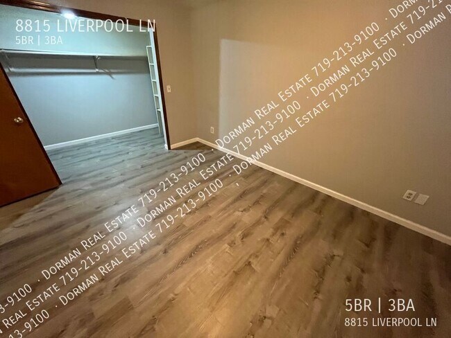 Building Photo - 8815 Liverpool Ln