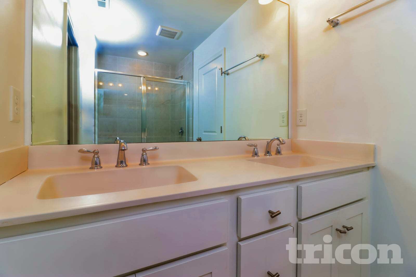 Building Photo - 459 Rosemary Park Ln