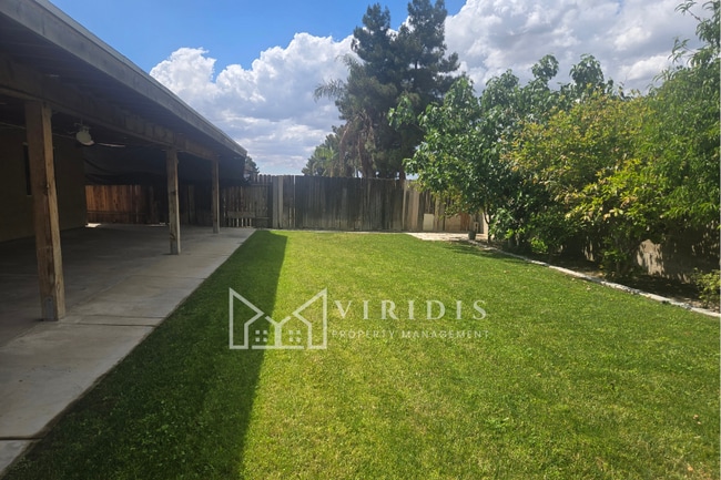 Building Photo - 5020 Trabuco Canyon Dr