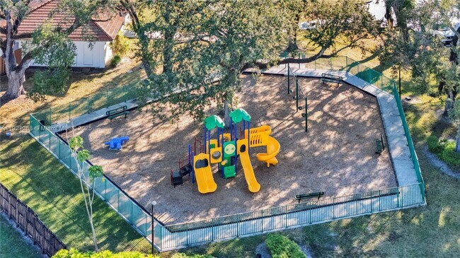 Building Photo - 11377 SW 74th St