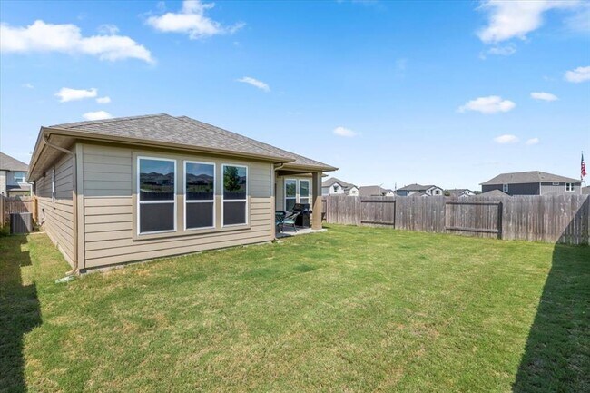 Building Photo - 6501 Velvet Leaf Ln