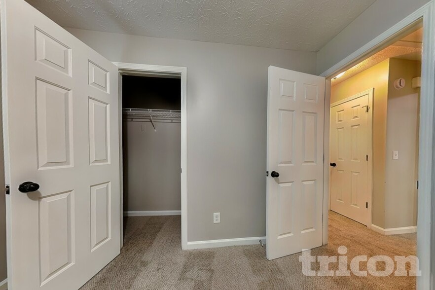 Building Photo - 51 Colby Ct