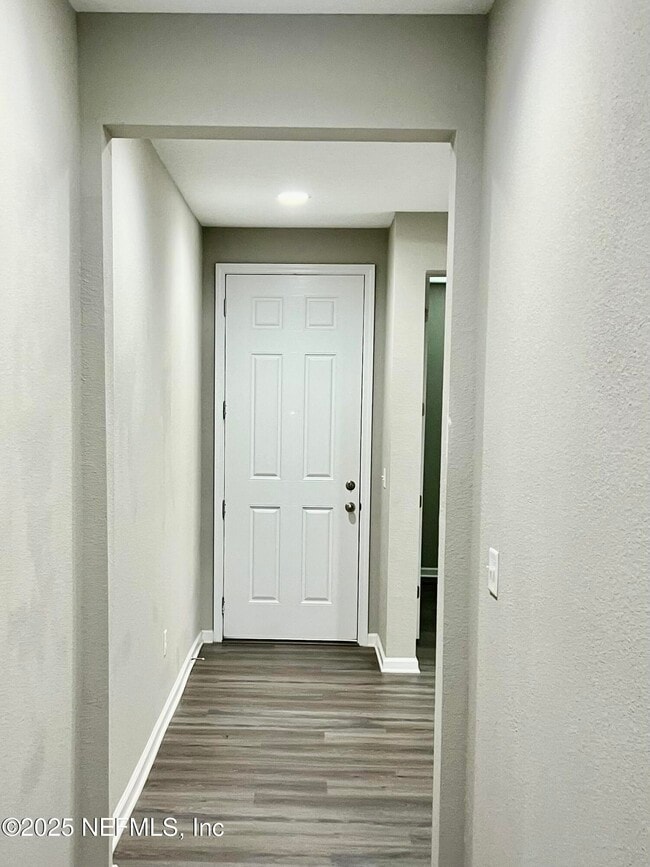 Building Photo - 9515 Scaup Way