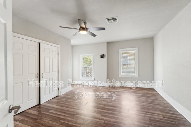 Building Photo - 1031 Schley Ave