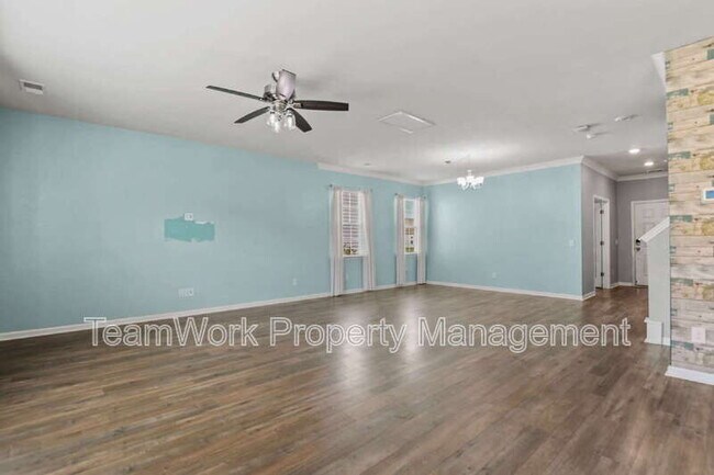 Building Photo - 126 Daniels Creek Cir